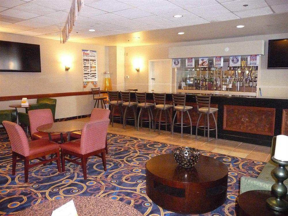 Ramada By Wyndham San Diego National City Eksteriør billede