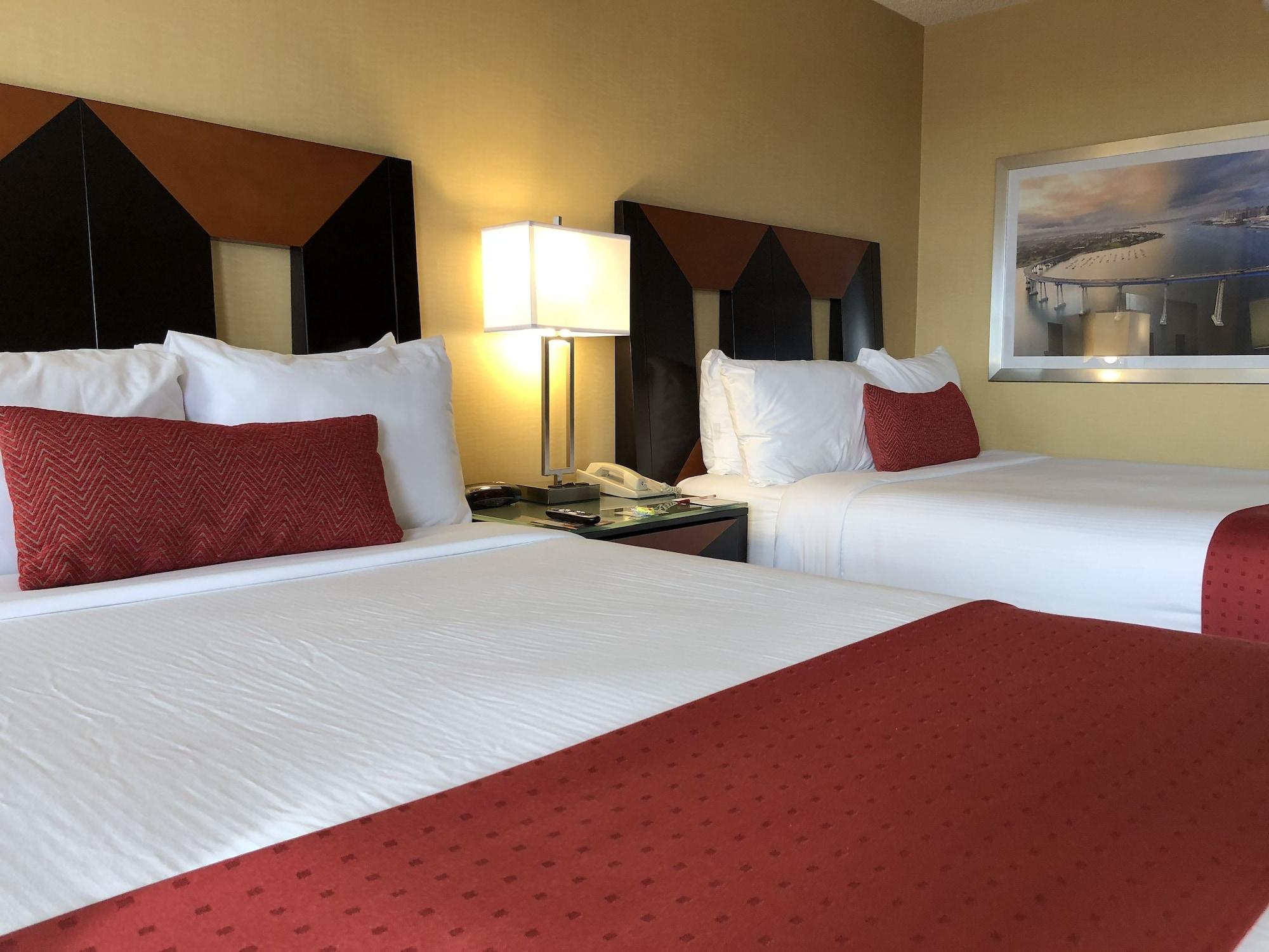 Ramada By Wyndham San Diego National City Eksteriør billede