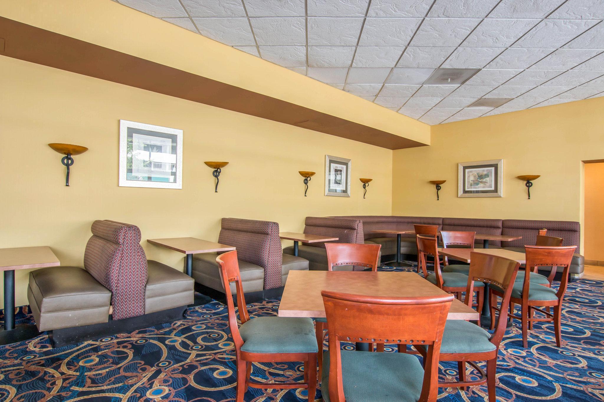 Ramada By Wyndham San Diego National City Eksteriør billede