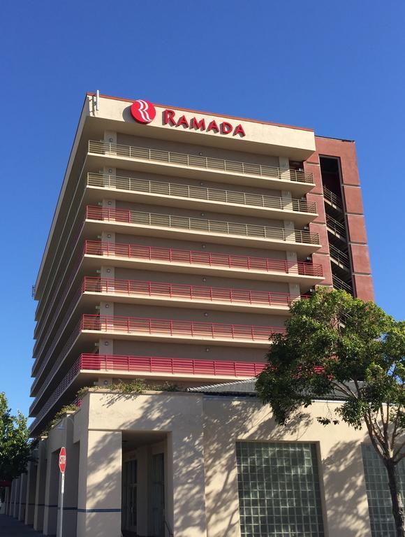 Ramada By Wyndham San Diego National City Eksteriør billede