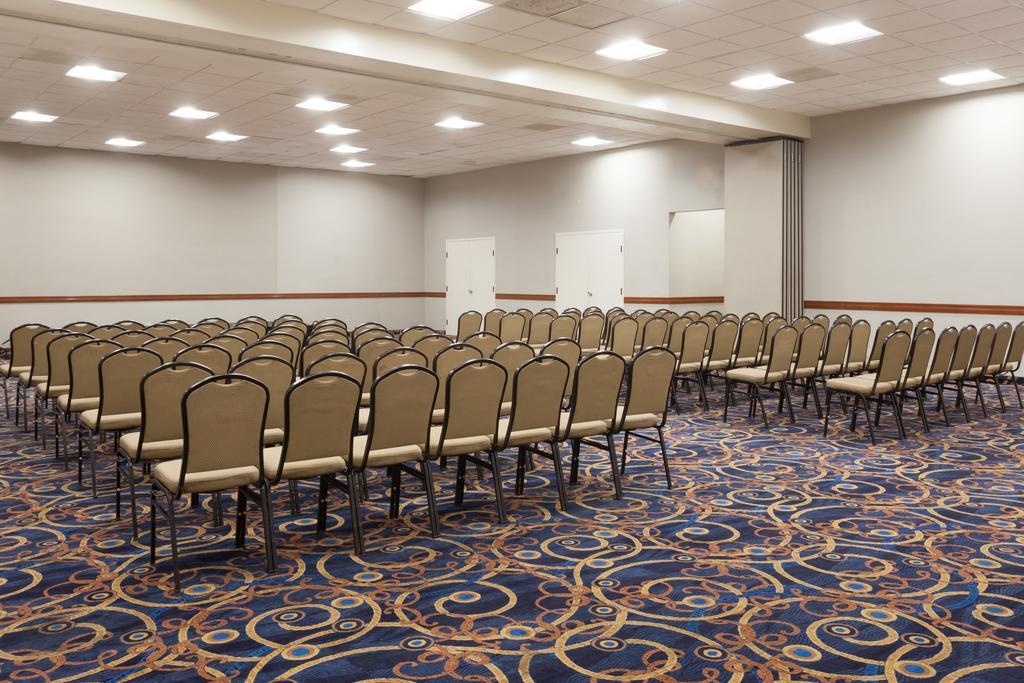 Ramada By Wyndham San Diego National City Eksteriør billede