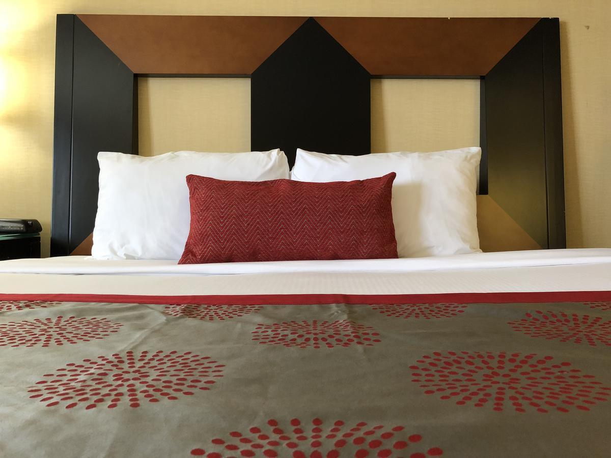 Ramada By Wyndham San Diego National City Eksteriør billede