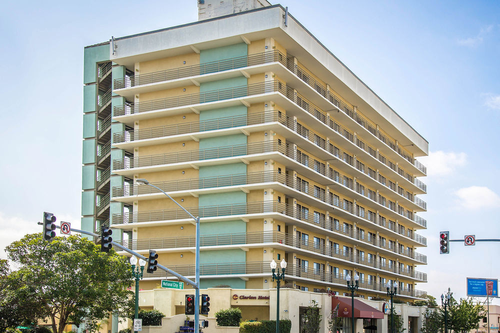 Ramada By Wyndham San Diego National City Eksteriør billede